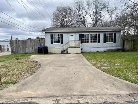 200 Conroe, Longview, TX 75604 photo 1