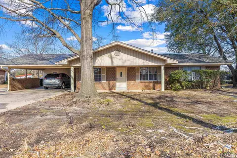 1803 Crestview Dr, Longview, TX 75604 photo 1