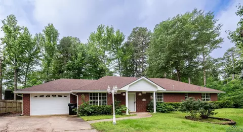 204 Rowe Ave, Longview, TX 75605 photo 1