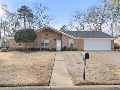 2403 Juniper St, Longview, TX 75604 photo 1