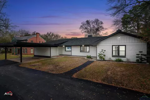 304 Furrh St, Marshall, TX 75672 - Movoto