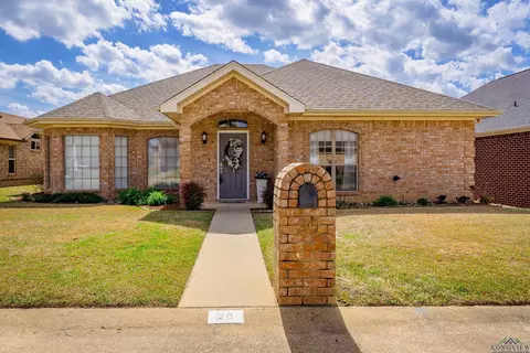 20 Estates Ct, Longview, TX 75605 photo 1