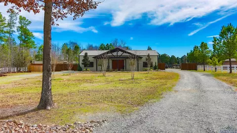 3310 Monigold Rd, Marshall, TX 75672 photo 1