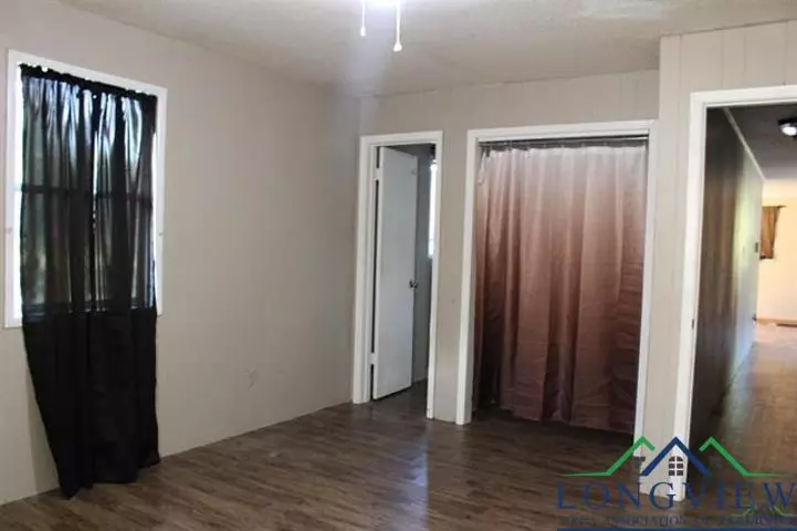  163 E Van Buren St, Beckville, TX 75631 photo 4