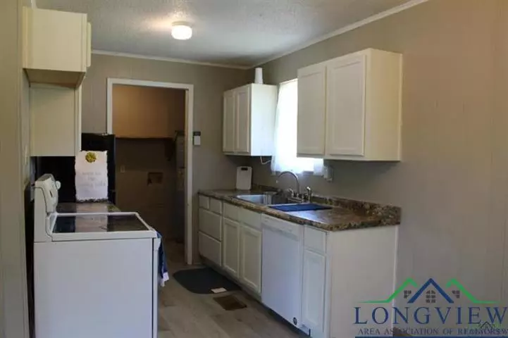  163 E Van Buren St, Beckville, TX 75631 photo 15