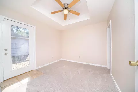 1300 Pine Tree Rd, Longview, TX 75604 photo 8