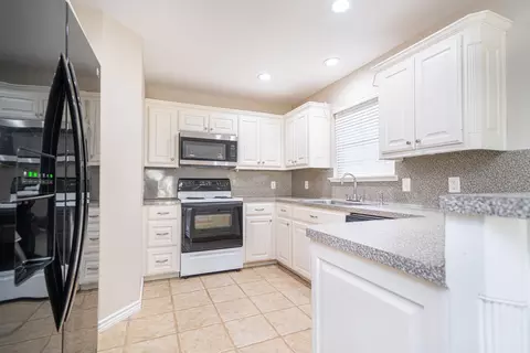 1300 Pine Tree Rd, Longview, TX 75604 photo 6