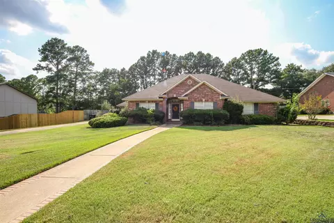 803 Toler Ct, Longview, TX 75604 photo 1