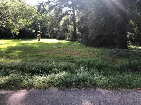 1104 Hutchings Blvd, Longview, TX 75602