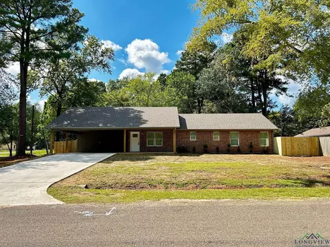 219 E Rowe, Longview, TX 75605 photo 1