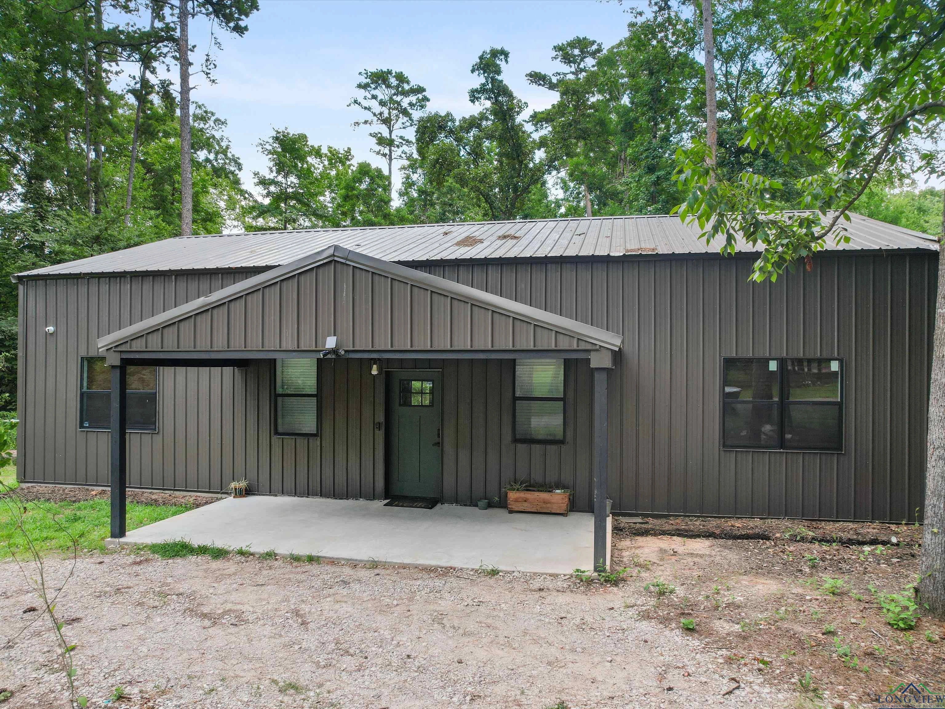 6759 Oakwood Dr  