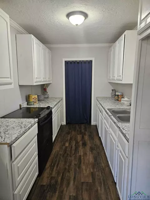 715 Aurel, Longview, TX 75602 photo 1