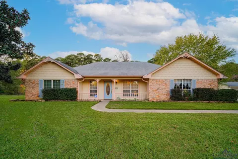 1311 Silver Falls Rd, Longview, TX 75604 photo 1