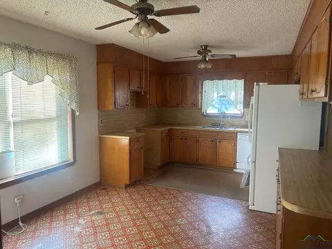 16760 Fm 31, Elysian Fields, TX 75642 photo 6