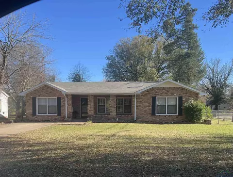 2000 Alpine, Longview, TX 75601 photo 1