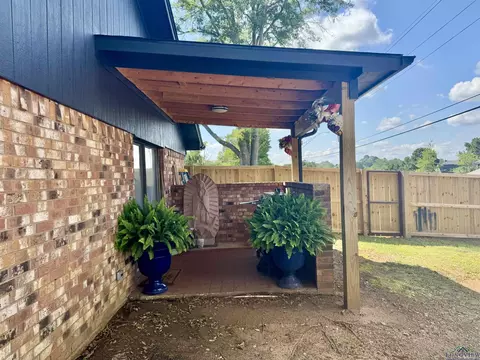 100 Bretta Cir, Longview, TX 75605 photo 32