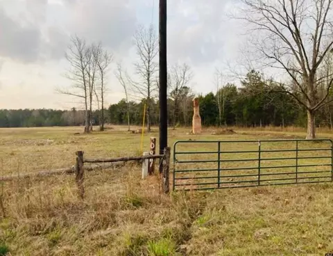 10204 Fm 839, Laneville, TX 75654