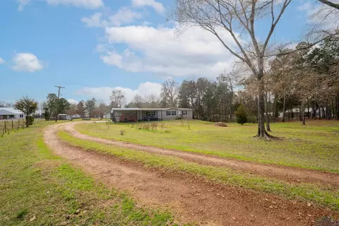 5460 S Interstate 20 Rd E, Marshall, TX 75672 photo 2