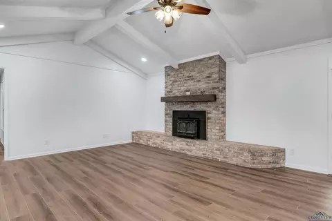 217 Ruby Ln, Longview, TX 75604 photo 4