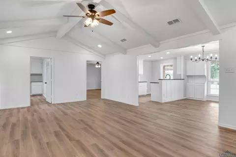 217 Ruby Ln, Longview, TX 75604 photo 6
