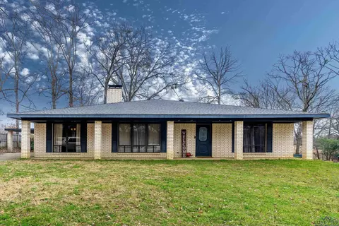 216 Remington Trl, Longview, TX 75604