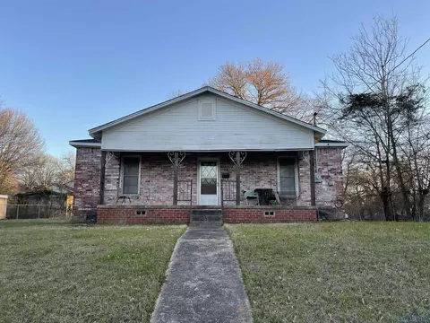 604 Elysian Fields Ave, Marshall, TX 75670 photo 1