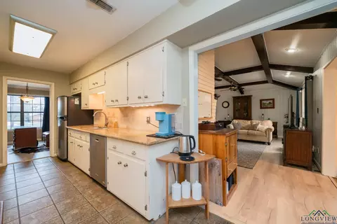 905 Eden, Longview, TX 75605 photo 14