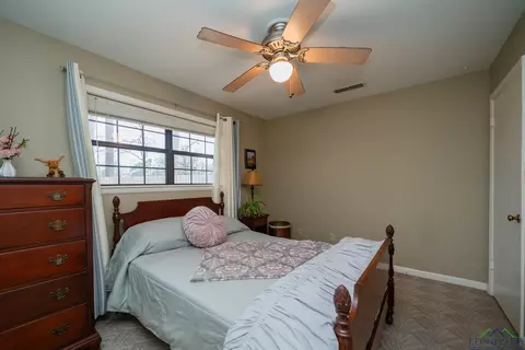 905 Eden, Longview, TX 75605 photo 25