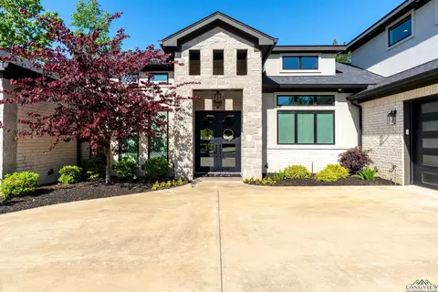 1112 Masters Way, Longview, TX 75605 photo 4