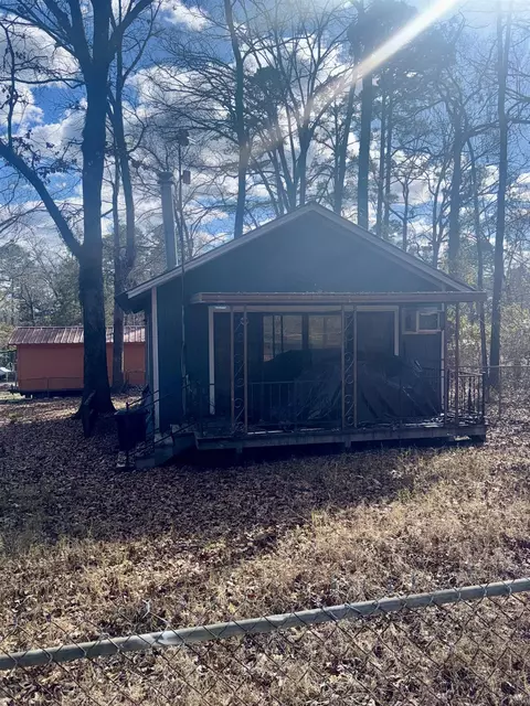 371 Cumberland Rd, Jefferson, TX 75657