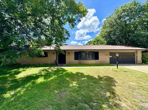 2305 Buccaneer Dr, Longview, TX 75604
