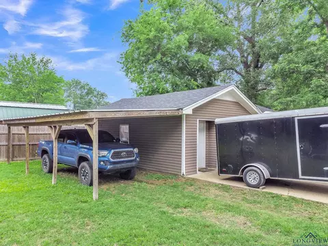 313 Walters St, Longview, TX 75603 photo 32