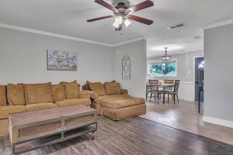 313 Walters St, Longview, TX 75603 photo 11