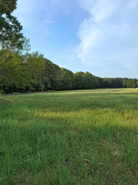 15 Texas 315, Mount Enterprise, TX 75681