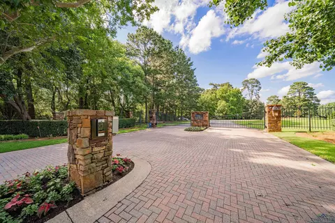 3 Bridle Path, Longview, TX 75605 photo 1