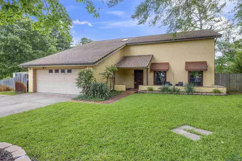 4 Misty Glen Ct, Longview, TX 75604