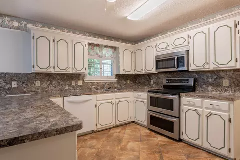 111 E Sycamore, Longview, TX 75604 photo 7