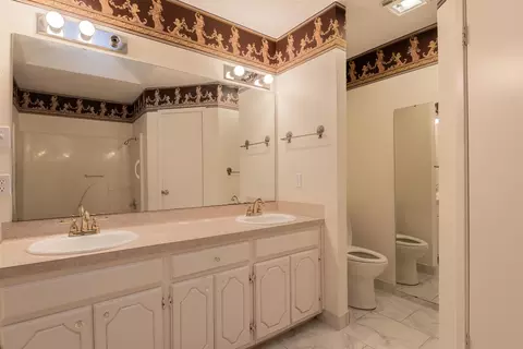 111 E Sycamore, Longview, TX 75604 photo 9