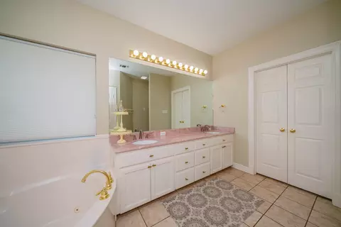 3 Casey Ct, Longview, TX 75604 photo 32