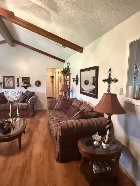 Living - 572 E Mountain Rd, Longview, TX 75604 photo 4 of 6