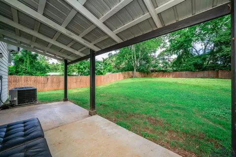 Exterior - 207 Reel Rd, Longview, TX 75604 photo 3 of 5