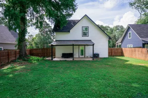 Exterior - 207 Reel Rd, Longview, TX 75604 photo 4 of 5