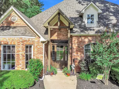 4401 Windrush Blvd, Longview, TX 75604 photo 2