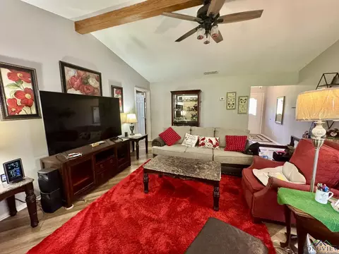 210 E Twilight Dr, Longview, TX 75604 photo 6