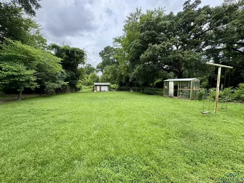 210 E Twilight Dr, Longview, TX 75604 photo 21