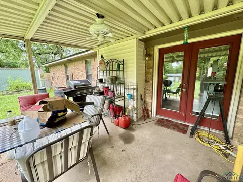 210 E Twilight Dr, Longview, TX 75604 photo 23