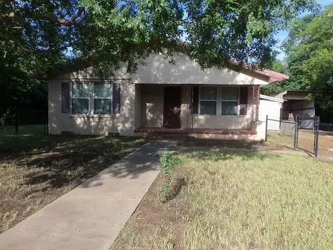 3302 Forrest, Kilgore, TX 75662