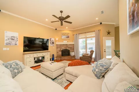 404 Ithaca Dr, Longview, TX 75604 photo 6