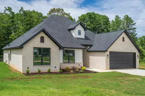 1015 Windy Rdg, Longview, TX 75605 photo 1