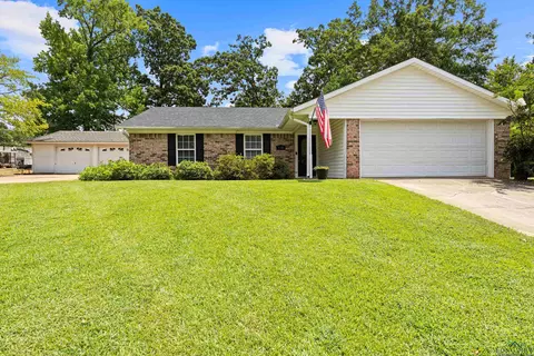 3804 French Dr, Longview, TX 75604